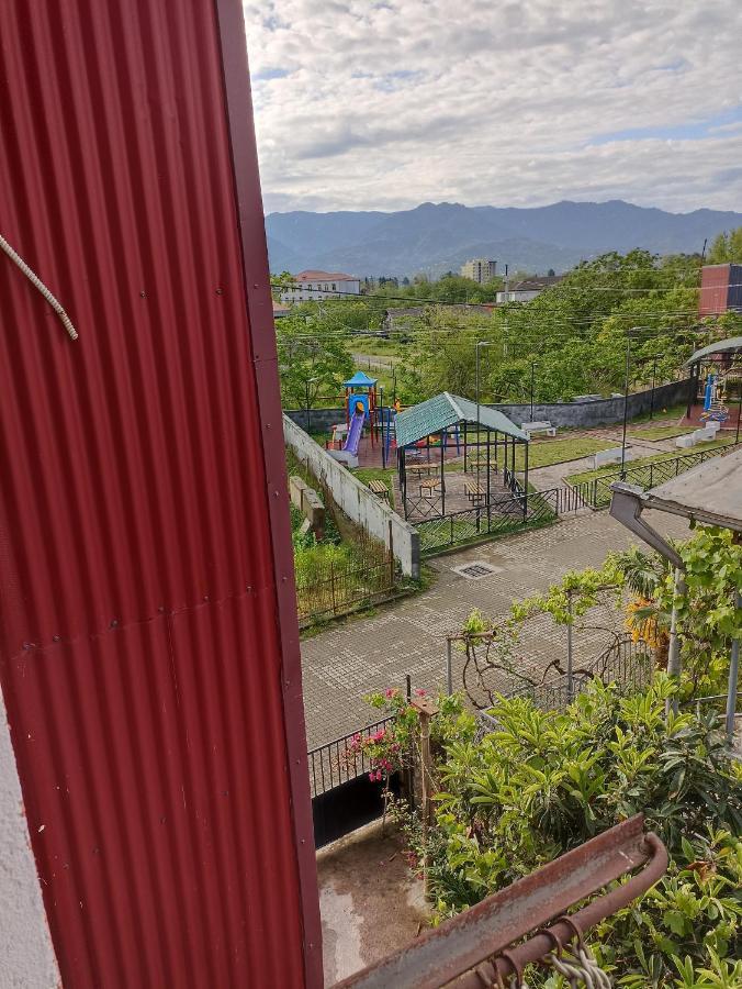 Mini Hotel On Guramishvili 22 Кобулети Екстериор снимка