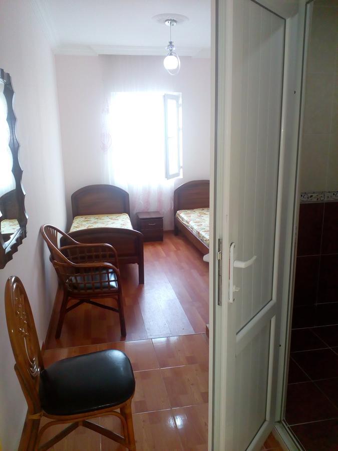 Mini Hotel On Guramishvili 22 Кобулети Екстериор снимка