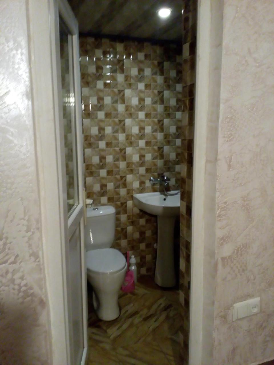 Mini Hotel On Guramishvili 22 Кобулети Екстериор снимка