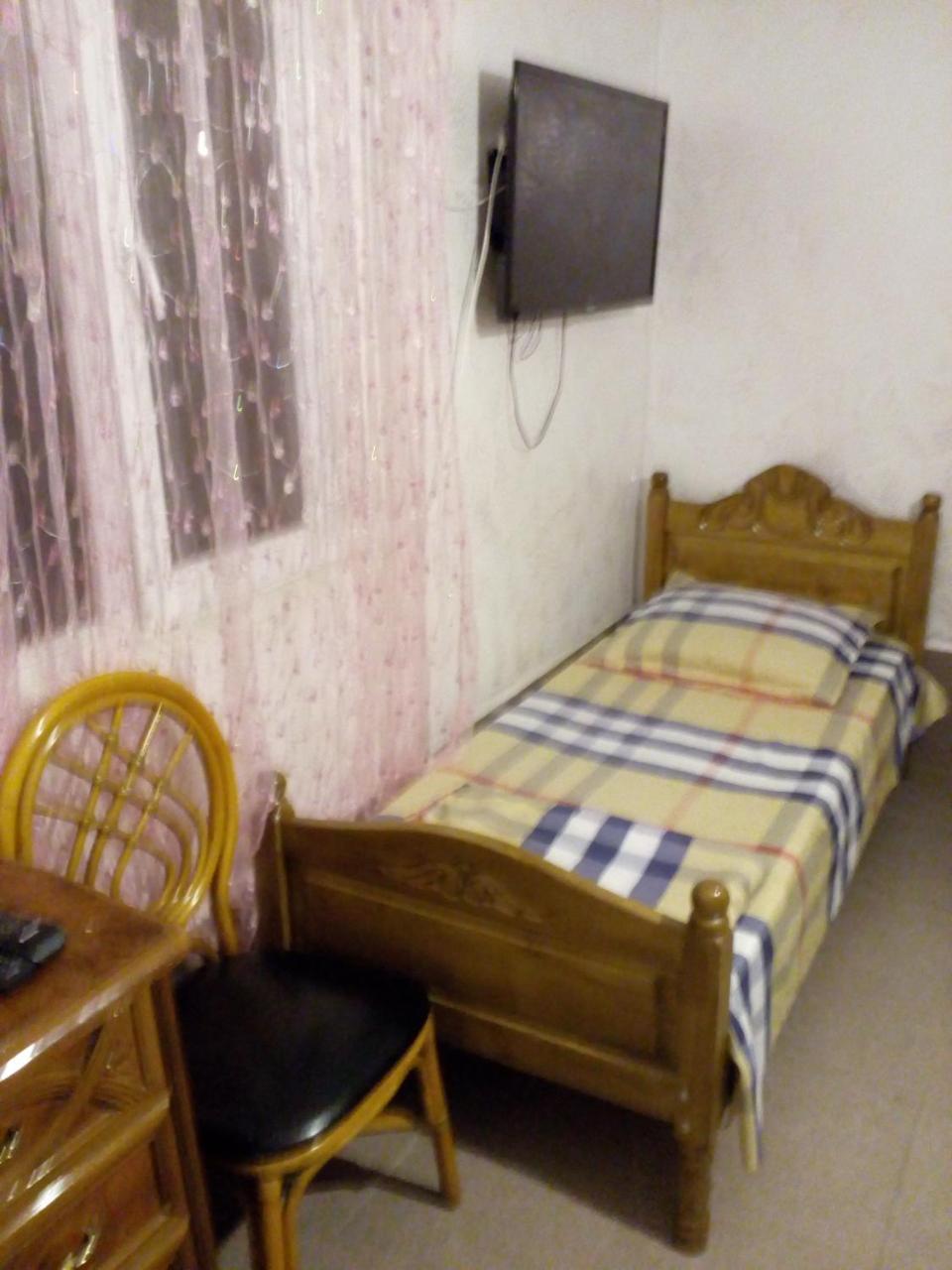 Mini Hotel On Guramishvili 22 Кобулети Екстериор снимка