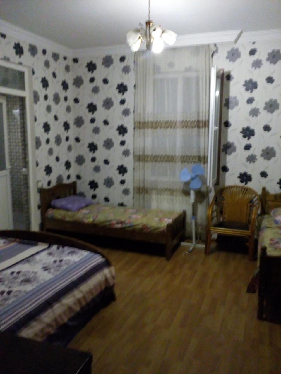 Mini Hotel On Guramishvili 22 Кобулети Екстериор снимка